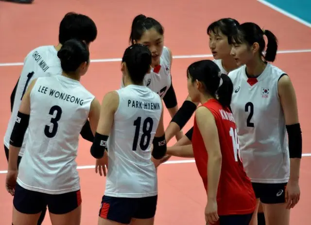 ＜女子バレー＞韓国U-18代表、ドイツに逆転勝利…世界選手権16強進出（提供:news1）