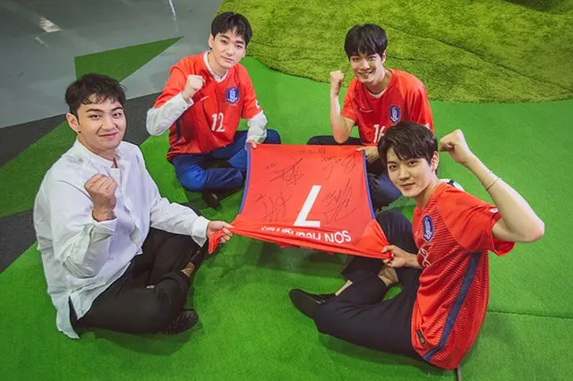 「NU’EST W」、ロシアW杯アジア地区最終予選を応援（提供:news1）