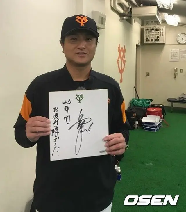 巨人の高橋由伸監督（42）が、元チームメイトであり今季で現役引退をする韓国サムスン・ライオンズのイ・スンヨプ（41）の活躍を絶賛した。（提供:OSEN）