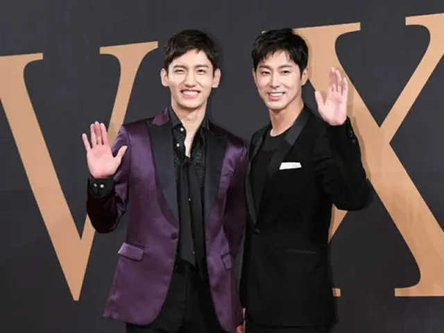 「東方神起」、完全体でKBS「ハッピートゥゲザー」出演へ