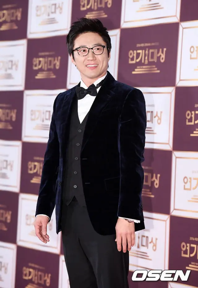 韓国俳優パク・シニャン（48）主演のドラマ「空中ブランコ」の放送が延期される。（提供:OSEN）