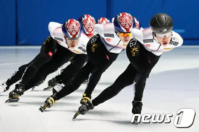 ＜ショートトラック＞韓国男女代表チーム、シーズン最初のW杯順調な滑り出し（提供:news1）