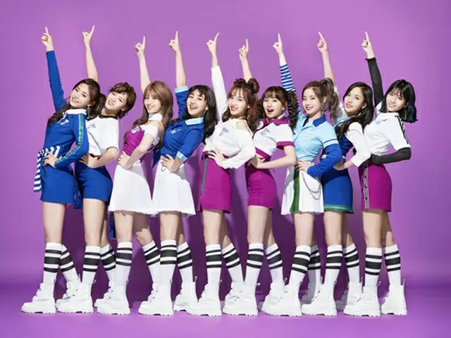 「TWICE」、日1stシングル「One More Time」がオリコン週間ランキング1位獲得！（オフィシャル）