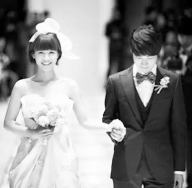 TABLO（EPIK HIGH）－女優カン・ヘジョン、結婚8周年迎える（提供:OSEN）