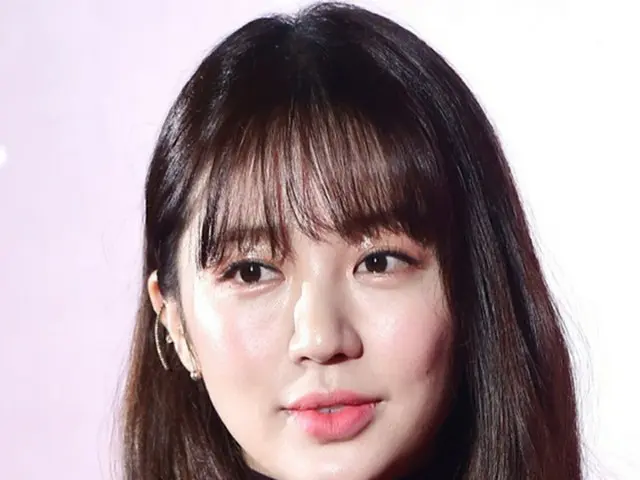 韓国女優ユン・ウネ（33）側が、2015年に起きた衣装デザイン盗作騒動について謝罪した。（提供:news1）