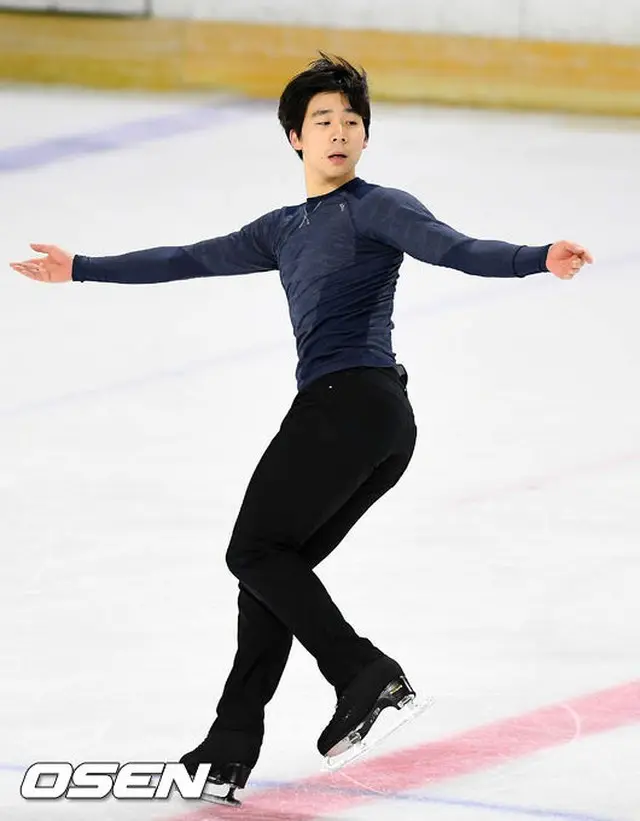 韓国男子フィギュアスケートの看板選手イ・ジュンヒョン（21）が2018平昌（ピョンチャン）冬季オリンピックに近づいた。