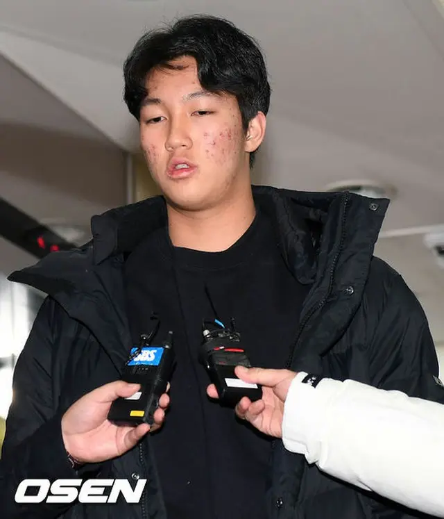 ＜韓国プロ野球＞ネクセン・ヒーローズ団長、アン・ウジンの件に関して「遅い対処を謝罪…人格教育に力を入れる」（提供:OSEN）