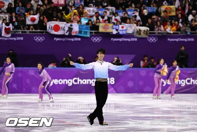 16日に行われたフィギュアスケート男子ショートプログラムで、羽生結弦（23）が111.68点を獲得して1位になった。（提供:OSEN）