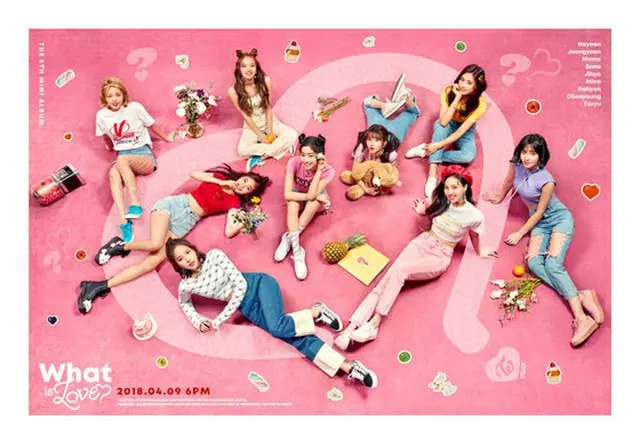 韓国ガールズグループ「TWICE」の“8連打”パートナーはパク・チニョン（46）だ。「SIGNAL」以来、1年ぶりにパク・チニョンの楽曲で“ヒット”を予告している。（提供:OSEN）