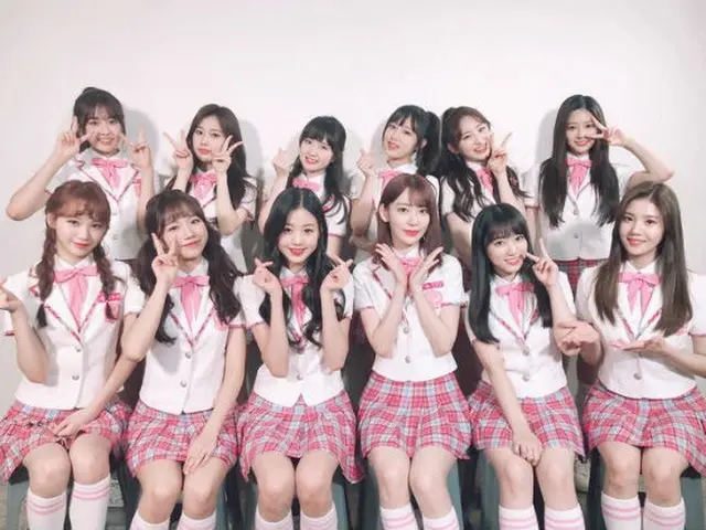 「IZ*ONE」が完全体の団体写真を初公開した。（提供:OSEN）