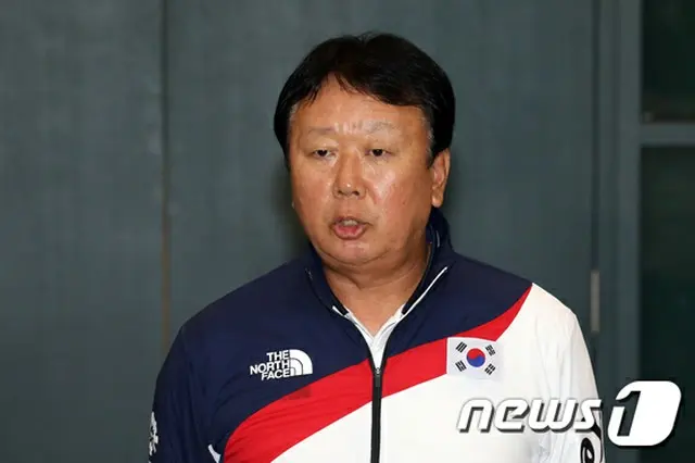 野球韓国代表のソン・ドンヨル監督、「請託禁止法」違反容疑か