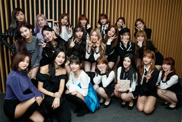 「TWICE」＆「IZ*ONE」メンバーが大集合！日本人メンバーも対面（画像:Mnet公式Twitter）