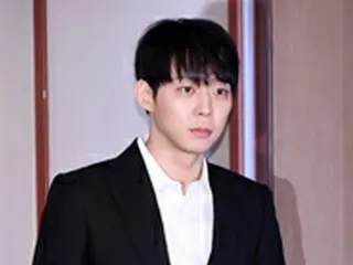 警察、ユチョン（JYJ）と元恋人の対質尋問を中止し「事前拘束令状」請求＝両者主張が平行線、尋問は無意味