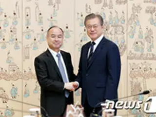 文大統領、ソフトバンク孫氏と面会