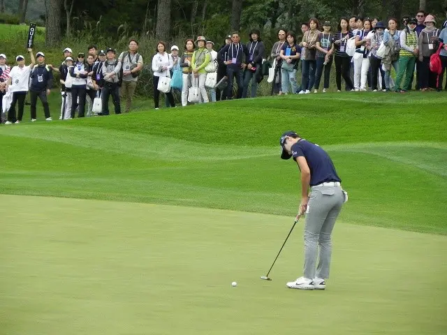 LPGA通算72勝の“永遠の女王”アニカ・ソレンタムと組んだパク・ソンヒョン（画像:WoW！Korea）