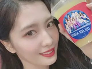 【トピック】「TWICE」モモ、最近綺麗になりすぎだと話題