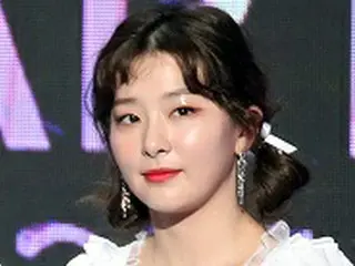 「Red Velvet」スルギ、ソルリ（元f(x)）の訃報受けイベント出演取り止め