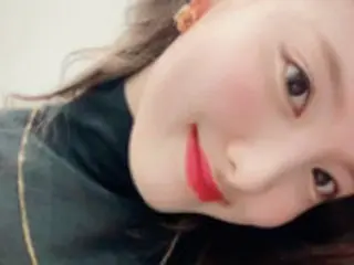 ナヨン（TWICE）、SNSで匂い立つような美しさを公開「好きになってくれたらいいな」