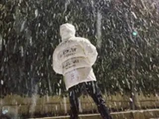 SUHO（EXO）、雪を全身で感じて冬満喫