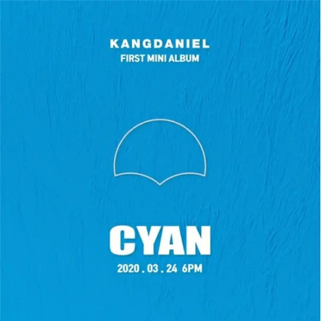 ファーストミニアルバム「CYAN」の発売を知らせる画像（所属事務所提供）＝（聯合ニュース）≪転載・転用禁止≫