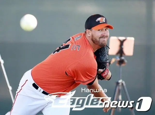 ＜韓国プロ野球＞ハンファのサーポルト、豪州の「出国禁止」でチーム合流危機（画像:news1）