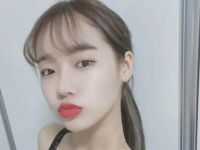 「Weki Meki｣チェ・ユジョン、カムバックを前に美しさがアップグレード？=爽やかなセクシーキューティーガール（提供:OSEN）