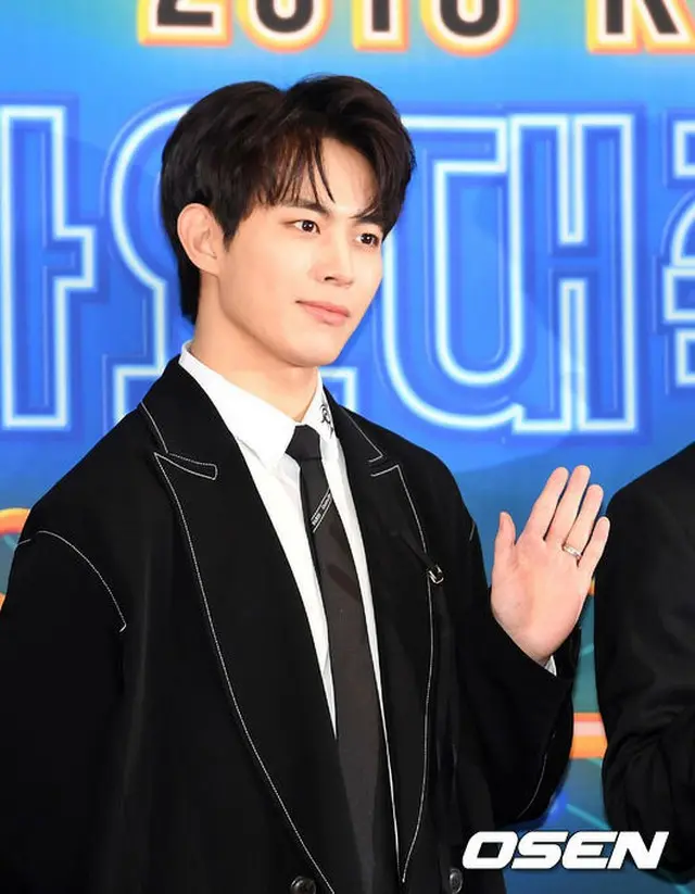 「VIXX」ホンビン、ネット放送での失言騒動から5か月ぶりに復帰（提供:OSEN）