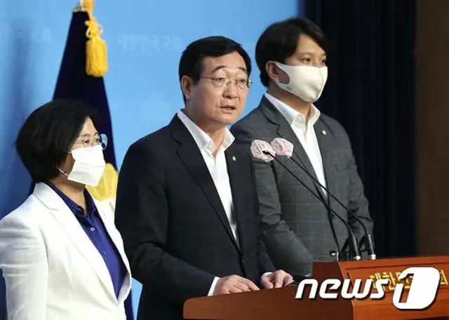 韓国、国会国防委員長「日韓GSOMIAは事実上有効」（提供:news1）