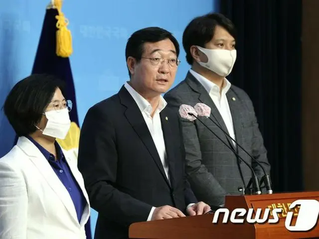 韓国、国会国防委員長「日韓GSOMIAは事実上有効」（提供:news1）