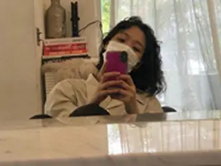 女優キム・ゴウン、くるくるヘアも完璧に消化…ラブリーな魅力を披露