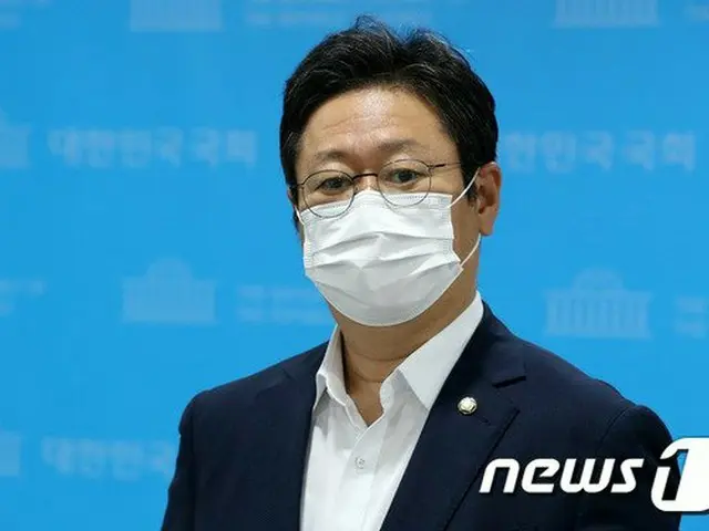 韓国与党“共に民主党”のファン・ヒ議員（画像提供:wowkorea）