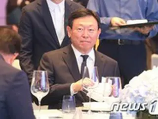 韓国ロッテグループ会長、菅首相と会合＝韓国経済界では初