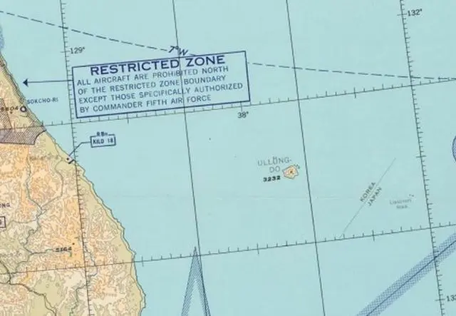 1954年に作製された、米航空地図（鬱陵島と竹島の間には点線が表示されている）（出処 日本国際研究所）（画像提供:wowkorea）