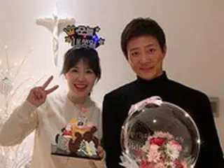 ハ・ヒラ、本日（12/8）誕生日を迎えサプライズイベントに感激…夫チェ・スジョンとラブラブおしどり夫婦ショット