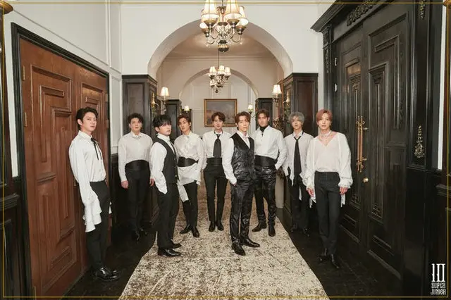 「SUPER JUNIOR」が12月に予定されていた10thフルアルバム発売を来年1月に延期した。（画像提供:OSEN）