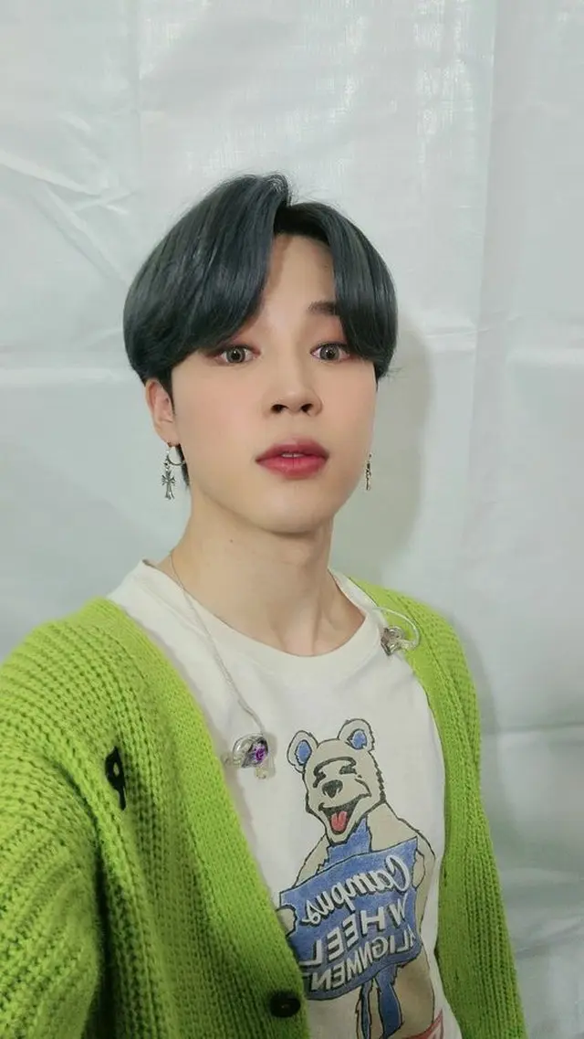 「BTS（防弾少年団）」JIMINが自撮りとメッセージをアップした。（画像提供:wowkorea）