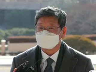 国民の力「タクシー運転手暴行の法務部次官は黙認するのに、尹検察総長を懲戒する姿には鳥肌」＝韓国