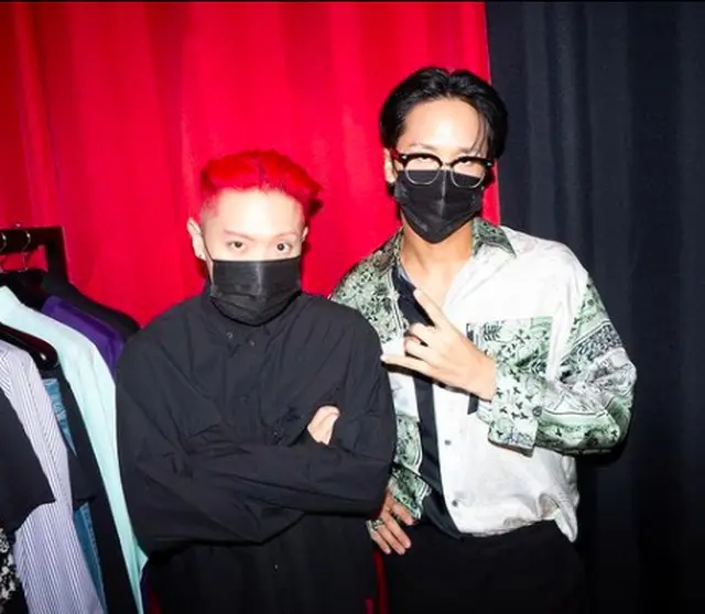 NaflaがRAVI（VIXX）が社長であるGROOVL1Nで新たなスタートを知らせた。（画像提供:OSEN）