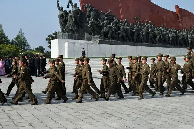 2年後には韓国の軍兵力50万、北朝鮮は128万…広がる不安（画像提供:wowkorea）