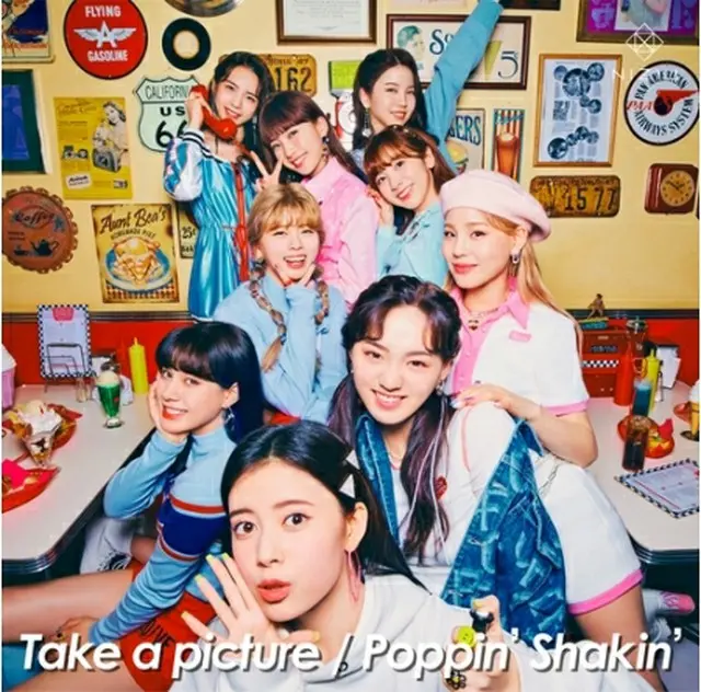 NiziUは7日にセカンドシングル「Take　a　picture/Poppin’　Shakin’」をリリースした（JYPエンターテインメント提供）＝（聯合ニュース）≪転載・転用禁止≫