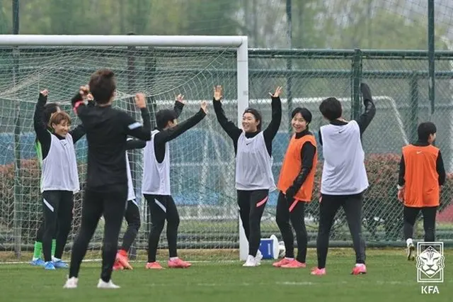 ＜女子サッカー＞韓国代表、「AGAIN 2015」を胸に東京五輪へ…いざ中国戦（画像提供:wowkorea）