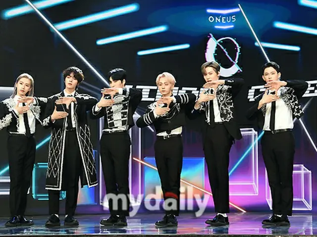 【フォト】「ONEUS」、5thミニアルバム「BINARY CODE」発売ショーケース開催（画像提供:wowkorea）