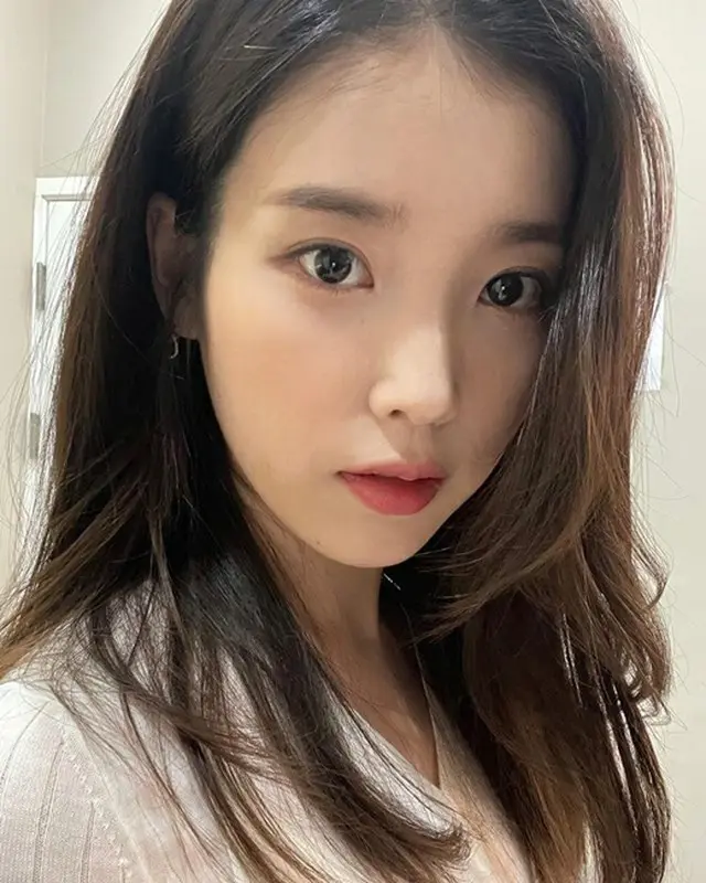 歌手IU（アイユー）、髪を切ってさらに美人度UP（画像提供:wowkorea）