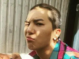 「WINNER」のMINO、破格的な刈り上げヘアを披露…変顔をしてもオシャレ感漂うイケメンぶり