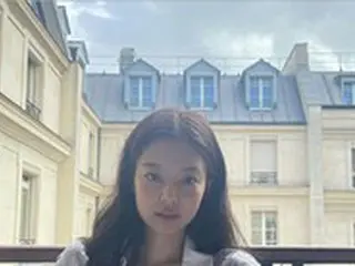 「BLACKPINK」JENNIE、果敢な下衣失踪ファッション