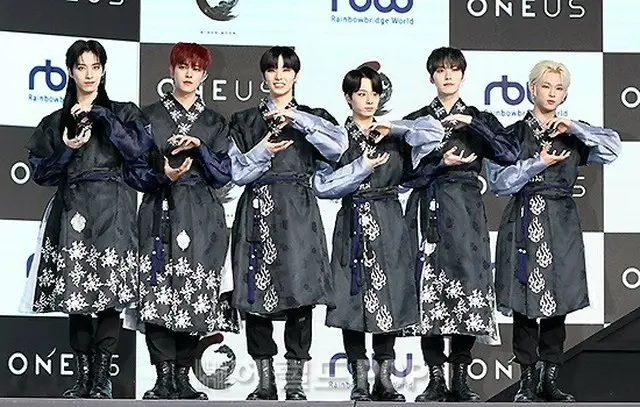 【フォト】「ONEUS」、6thミニアルバム「BLOOD MOON」発売記念ショーケースを開催（画像提供:wowkorea）