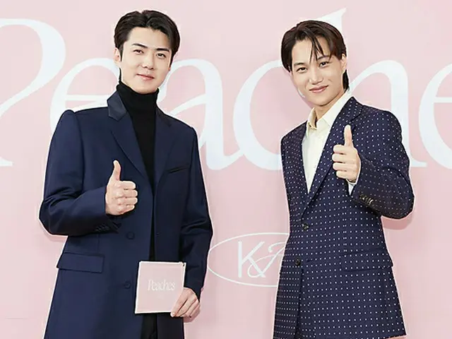 「EXO」カイ、セフンの進行で新しいアルバム「peaches」の懇談会に登場（画像提供:wowkorea）