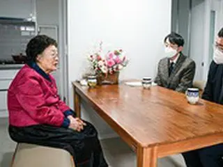 元慰安婦の李容洙さん、韓国首相と面会し「国連拷問禁止委員会での問題解決」を訴える