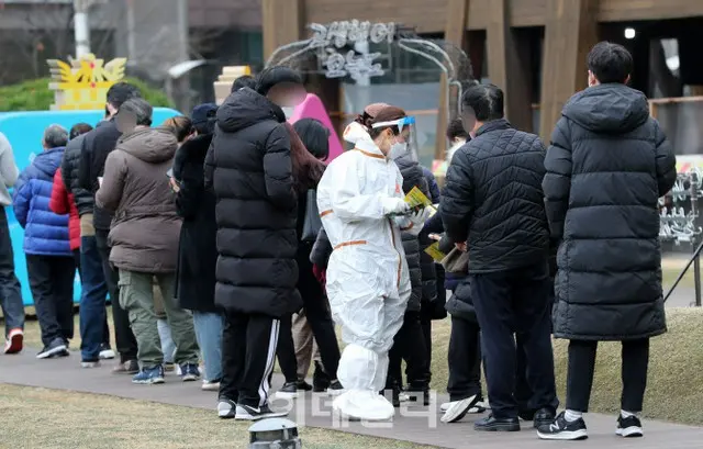 感染者連日7000人台…韓国政府「移動・接触制限を多様に検討中」（画像提供:wowkorea）