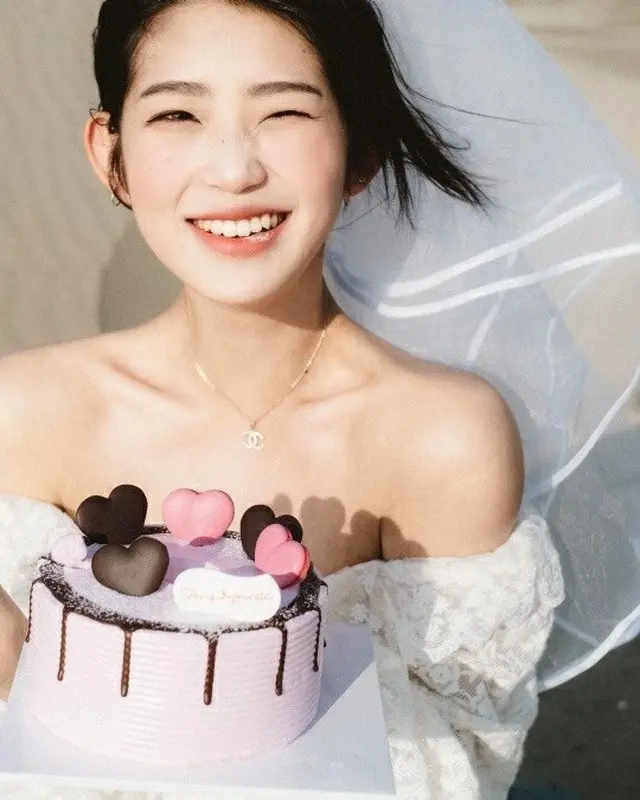 “故チェ・ジンシルさん娘”ジュンヒさん、結婚説を否定「ウェディングフォトではない」（画像提供:wowkorea）